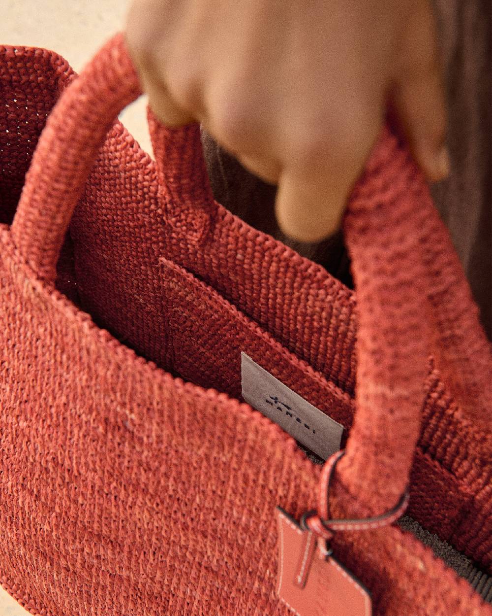 Manebí Raffia Sunset Bag Large - Rust Vendita