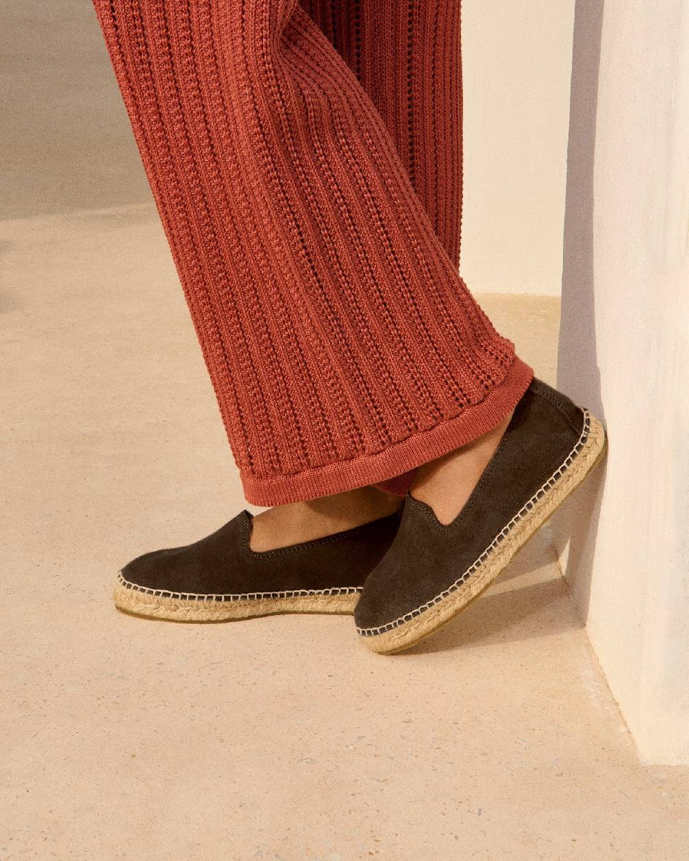 Manebí Suede Flat Espadrilles - Cocoa Promozione