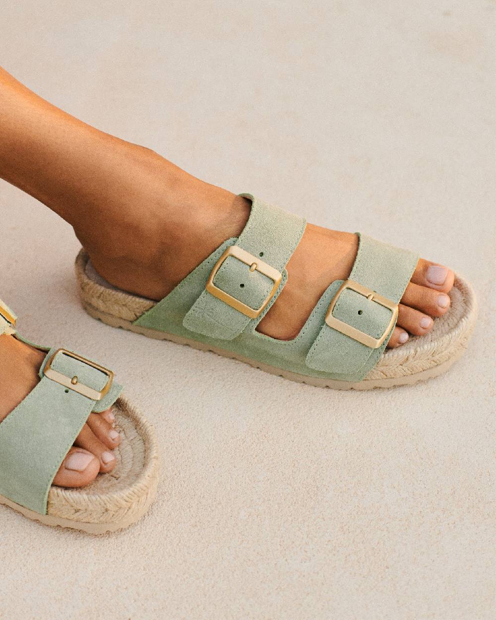 Manebí Suede Nordic Sandals - Sage Convenienza