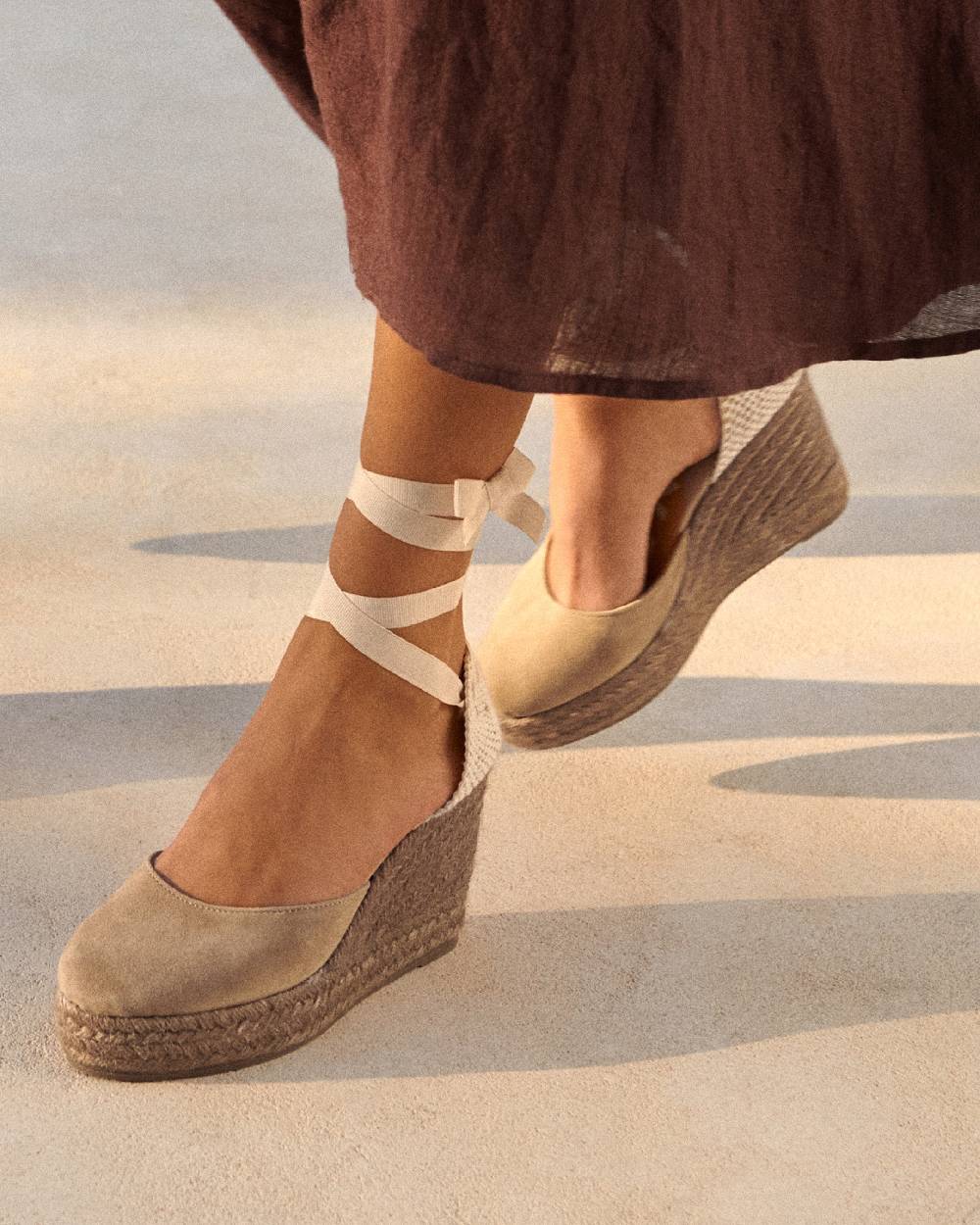 Manebí Soft Suede Wedge Espadrilles - Hamptons Vintage Taupe On Tone Sconto