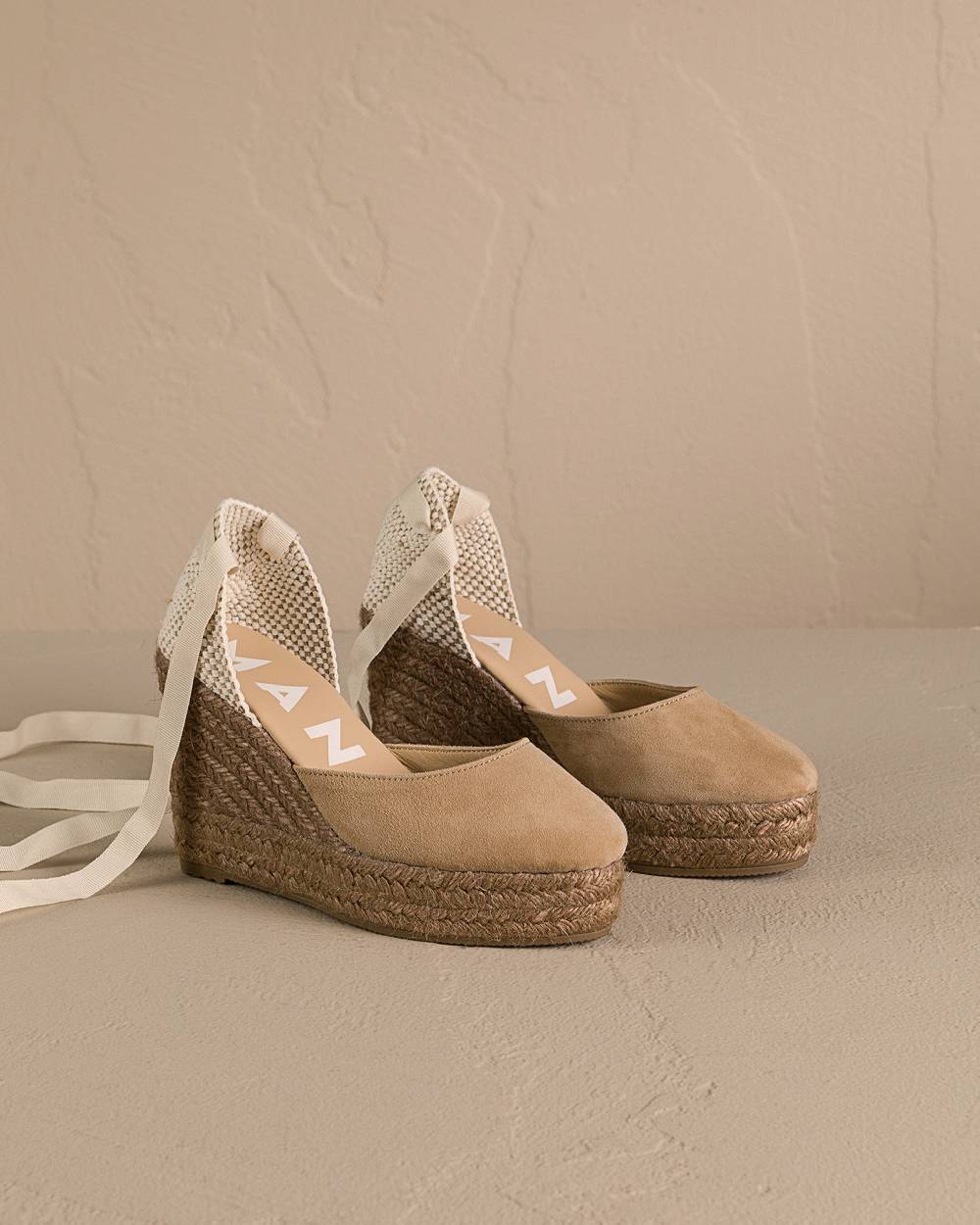 Manebí Soft Suede Wedge Espadrilles - Hamptons Vintage Taupe On Tone Sconto