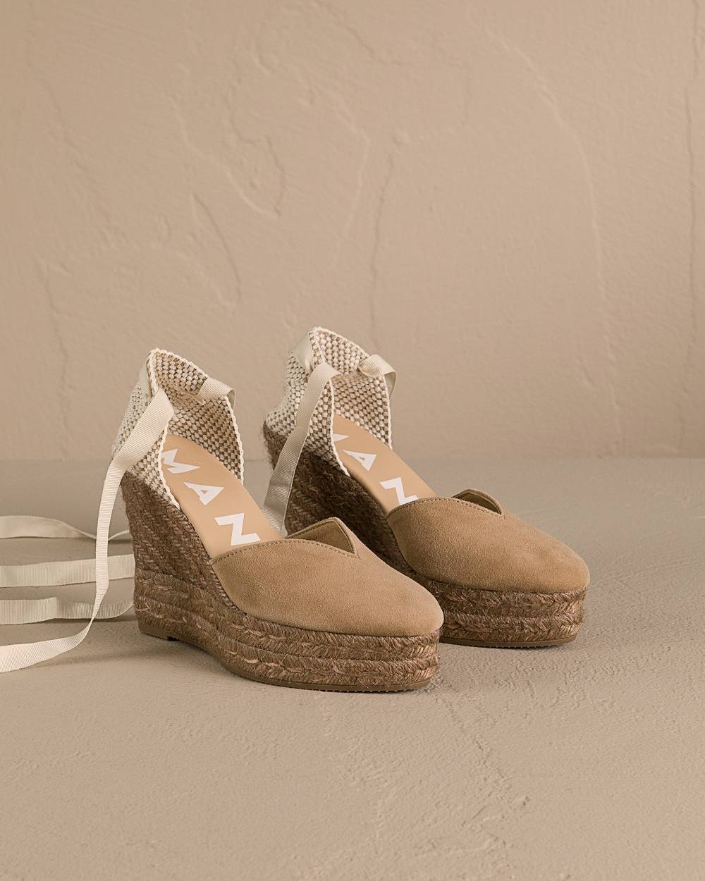 Manebí Soft Suede Heart-Shaped|Wedge Espadrilles - Hamptons Vintage Taupe On Tone Offerta
