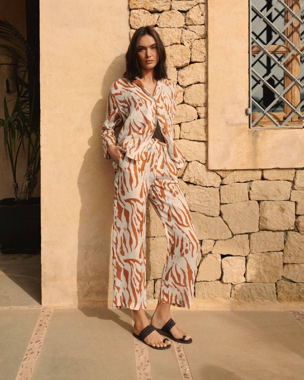 Manebí Printed Linen Natal Shirt - Eggnog \u0026 Orange Rust Zebra Nuova