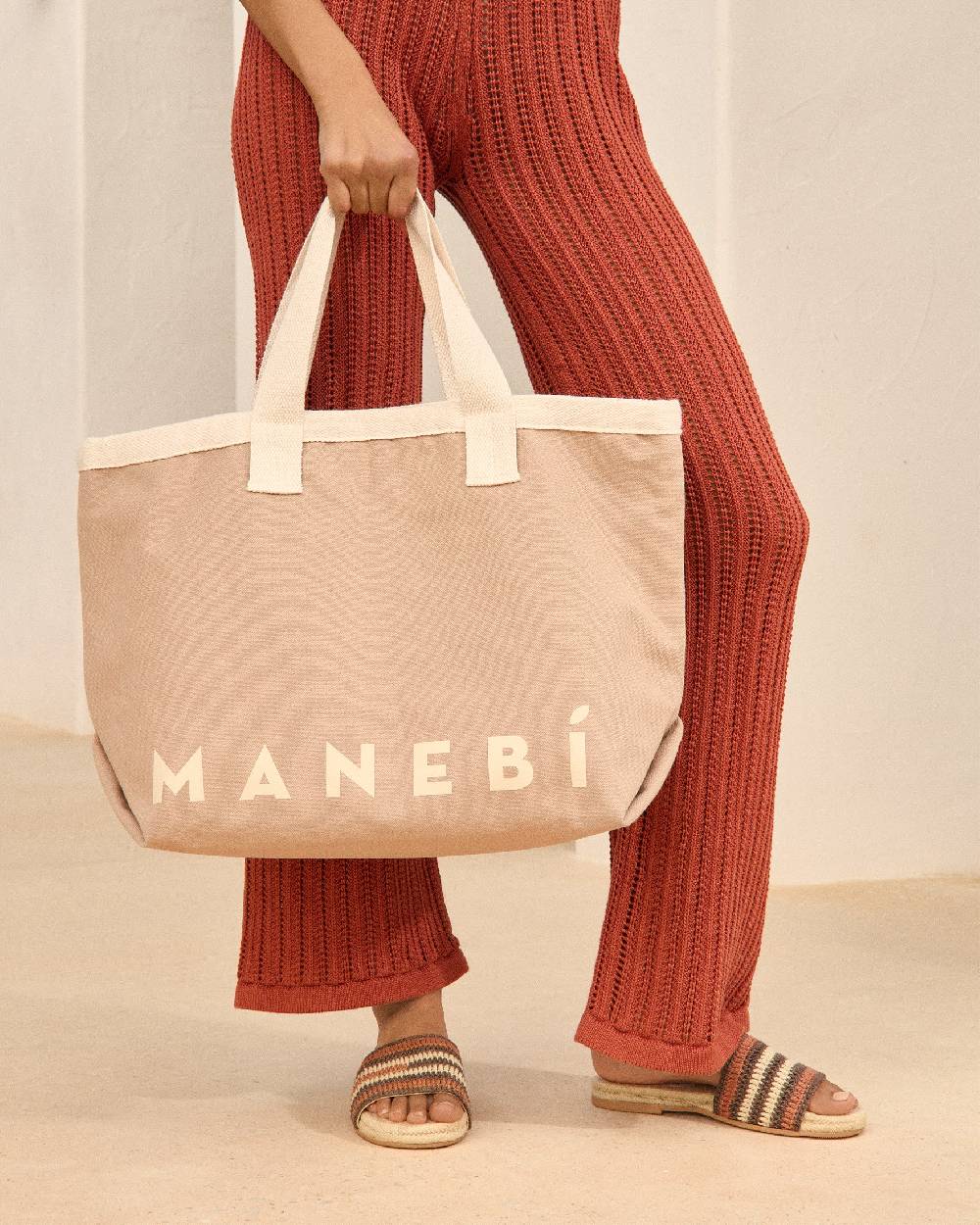 Manebí Canvas California Tote Bag - Desert With Ecru Logo Acquista Ora