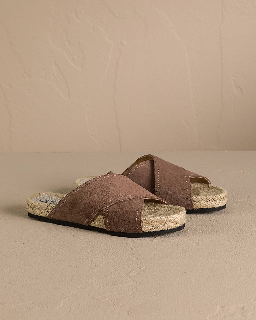 Manebí Suede Crossed Bands Sandals - Moka In Vendita