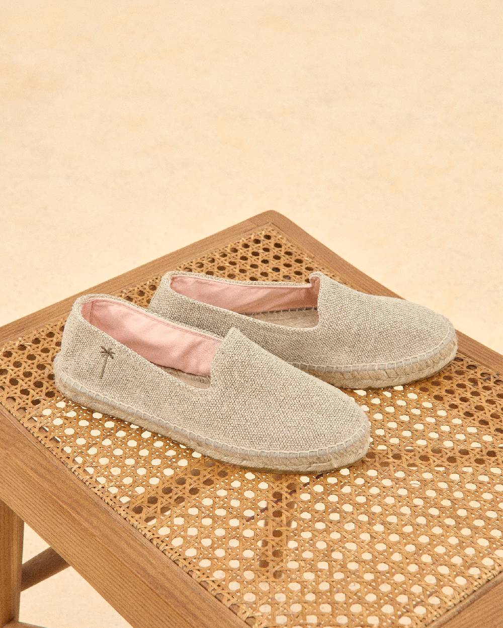 Manebí Organic Linen Flat Espadrilles - La Havana Natural Soddisfazione Garantita