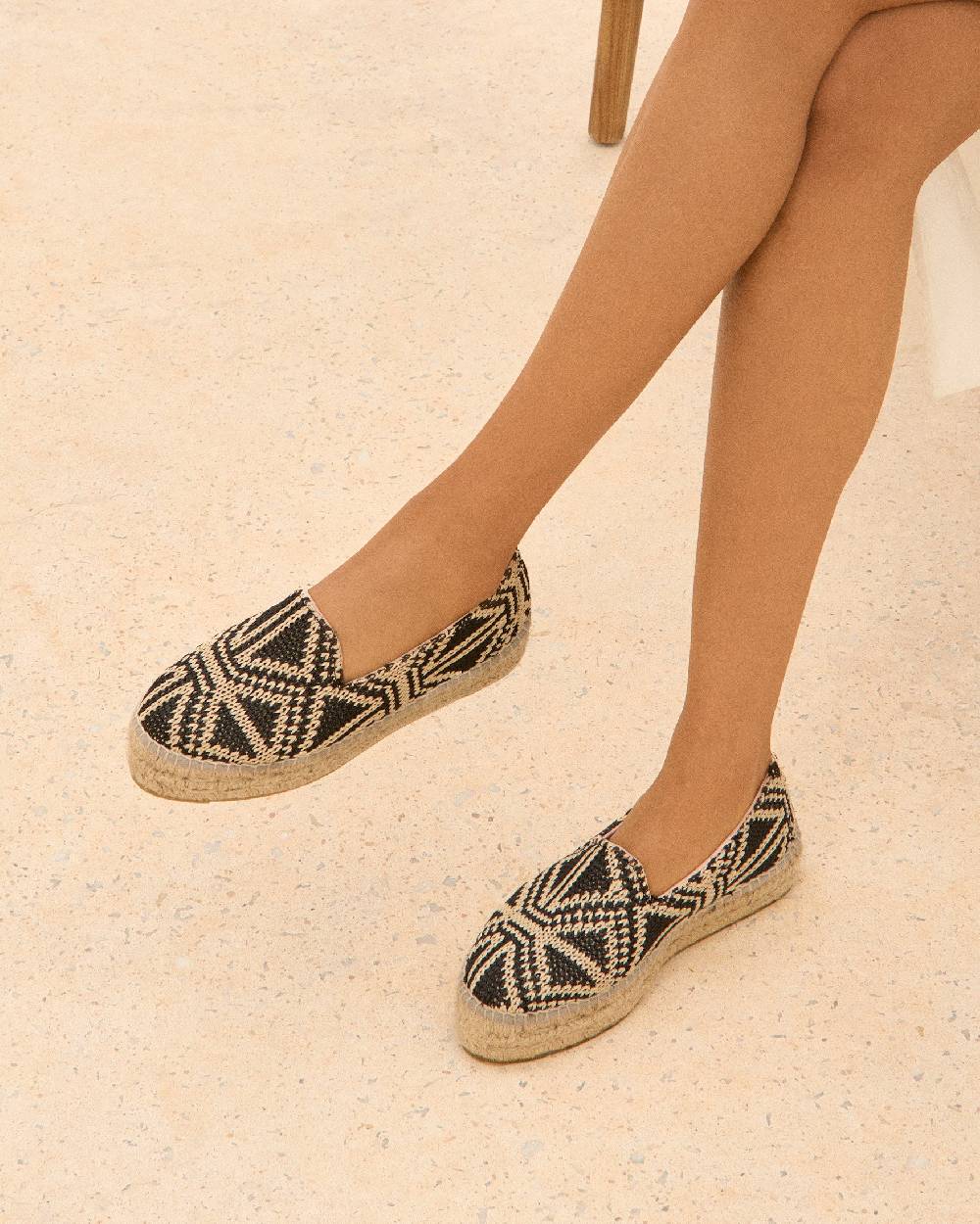 Manebí Raffia Pattern Double Sole Espadrilles - Yucatán Black Triangles On Natural Prezzo Ridotto