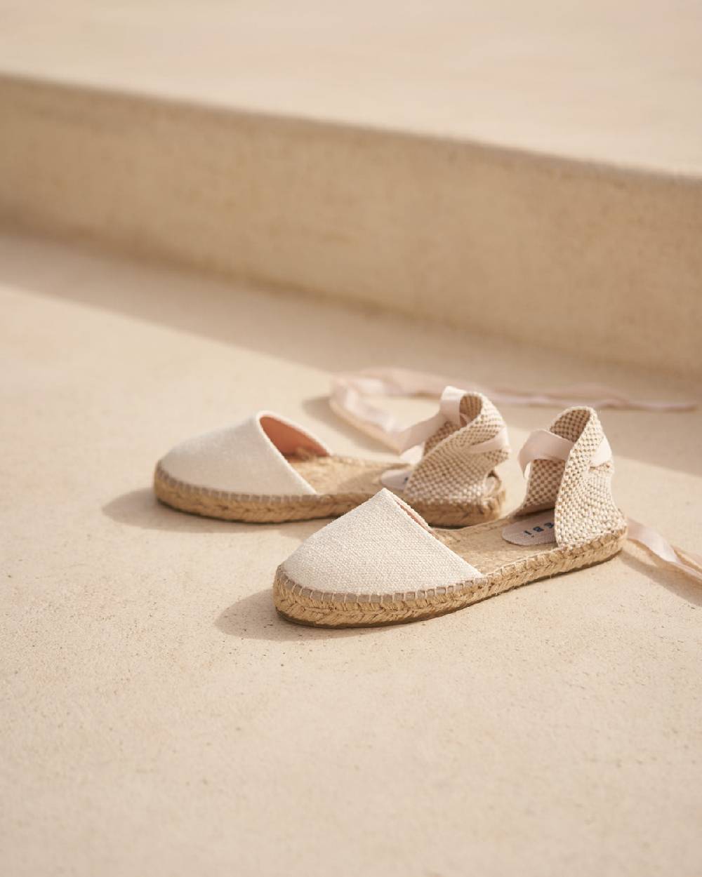 Manebí Organic Hemp Flat Valenciana Espadrilles - La Havana White Offerte