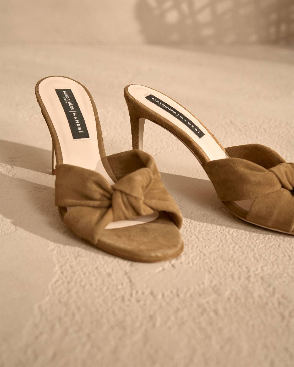 Manebí Sophie Suede Mule Heels - Knot Brown Qualità Garantita