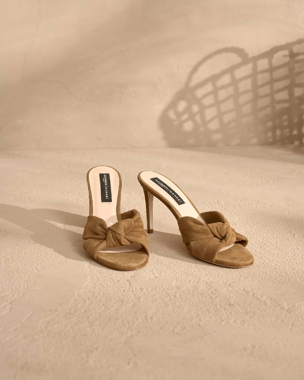 Manebí Sophie Suede Mule Heels - Knot Brown Qualità Garantita