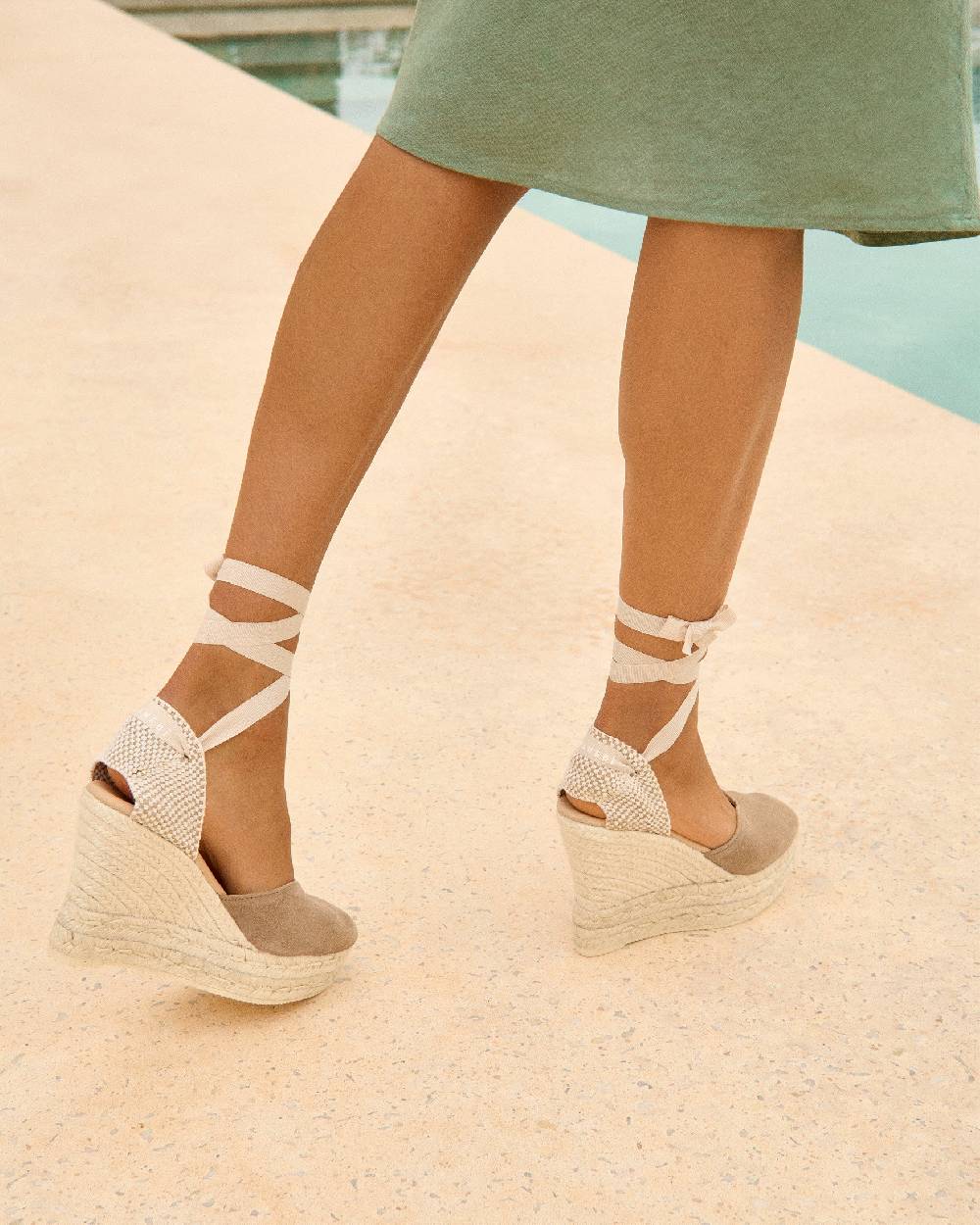 Manebí Soft Suede Heart-Shaped|Wedge Espadrilles - Hamptons Vintage Taupe Vendita Calda