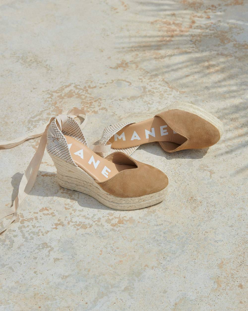 Manebí Soft Suede Heart-Shaped|Wedge Espadrilles - Hamptons Vintage Taupe Vendita Calda