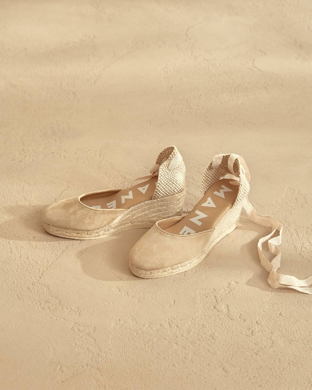 Manebí Soft Suede Low Wedge Espadrilles - Hamptons Champagne Beige 2025