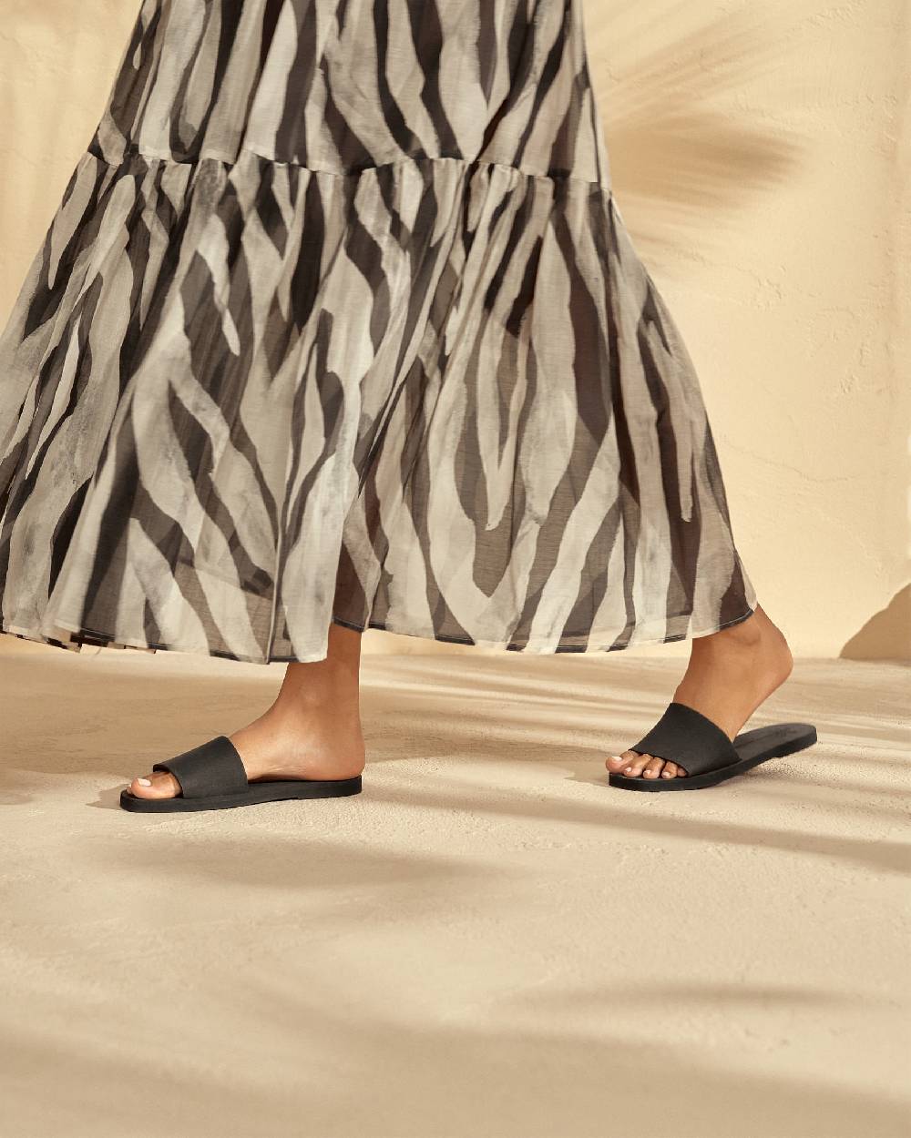 Manebí Eva Swim Sandals - Honolulu Black Lightning offer