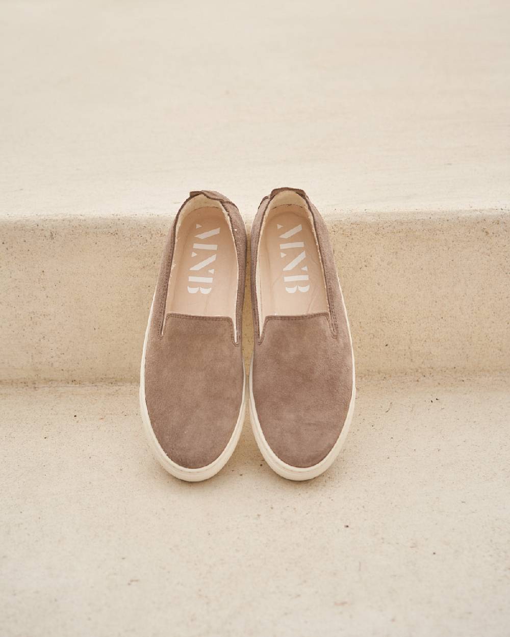 Manebí Suede Slip-On - Hamptons Coco Brown Offerte speciali