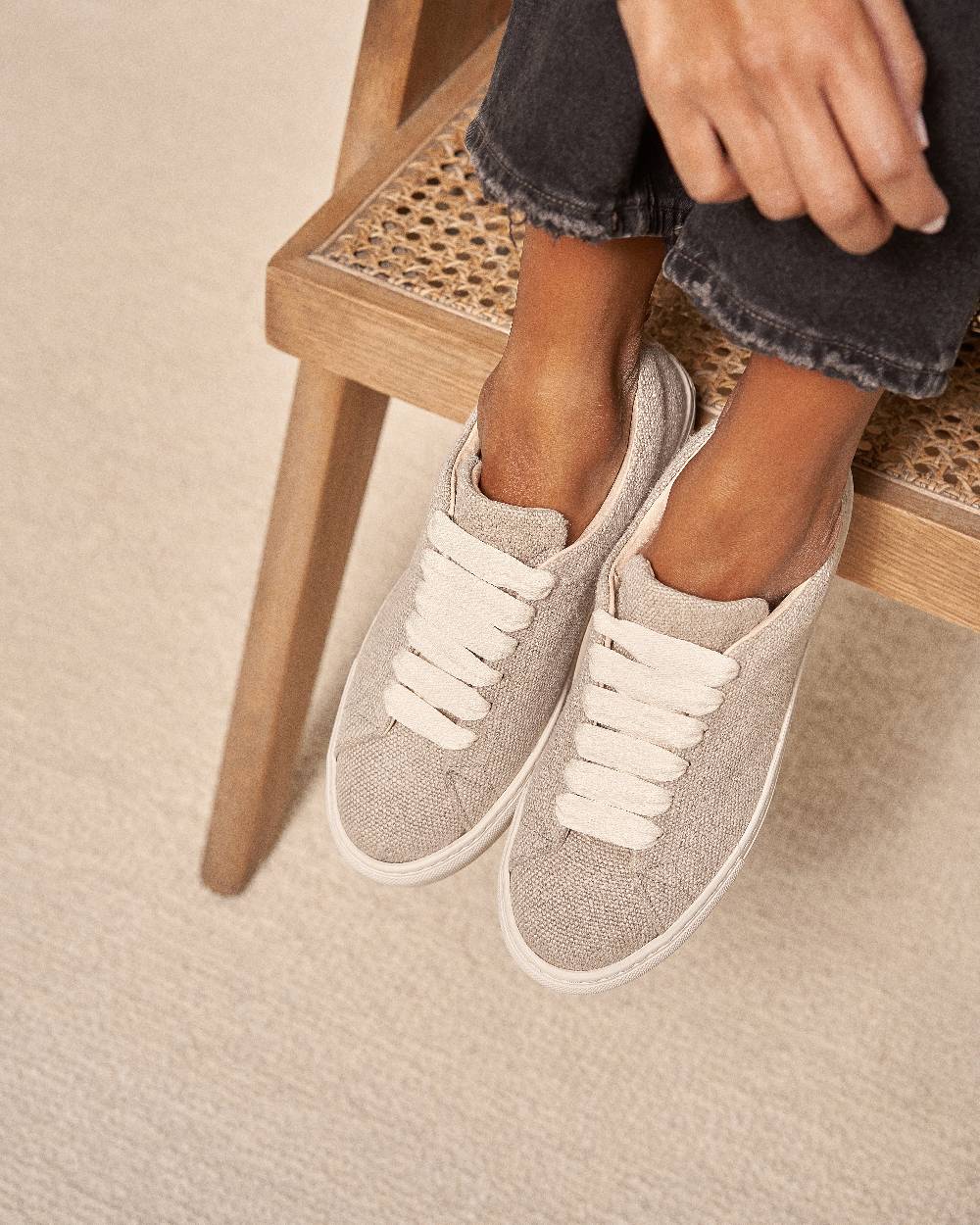 Manebí Organic Hemp Sneakers - La Havana Natural