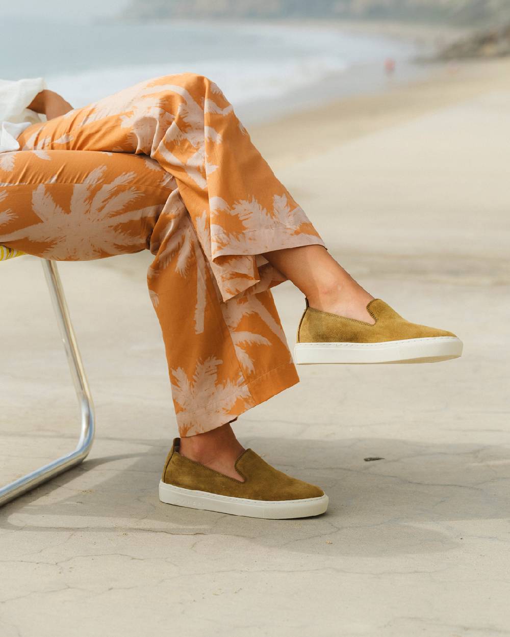 Manebí Suede Slip-On - Hamptons Kaki Green Ultimo giorno
