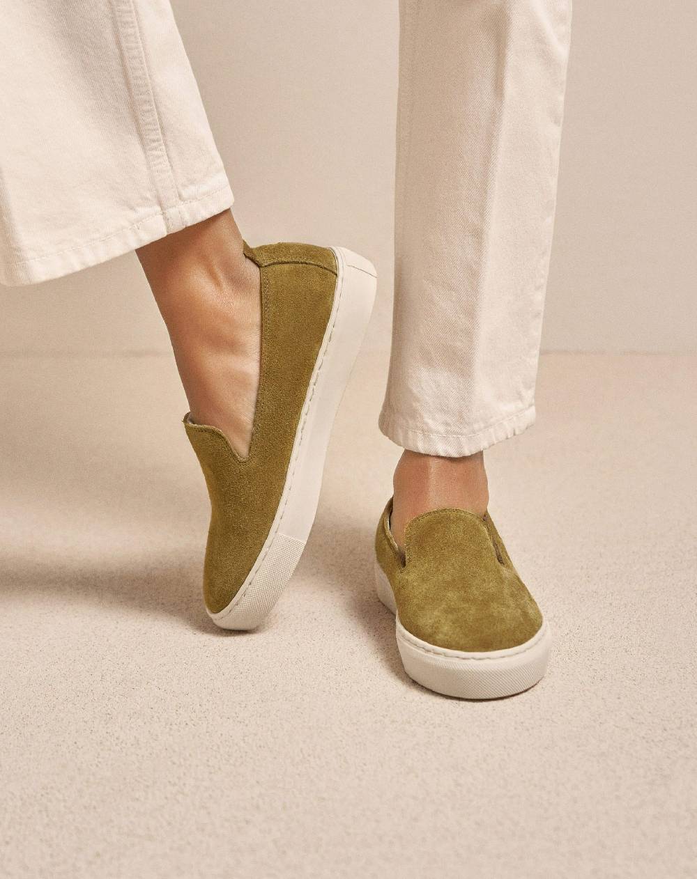 Manebí Suede Slip-On - Hamptons Kaki Green Ultimo giorno