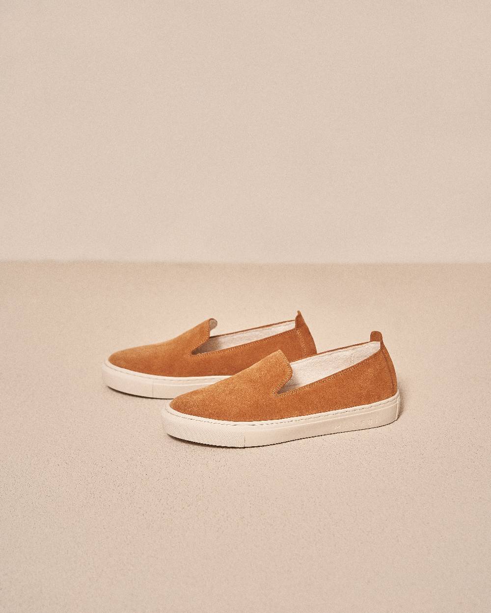 Manebí Suede Slip-On - Hamptons Cuero Promozione temporanea