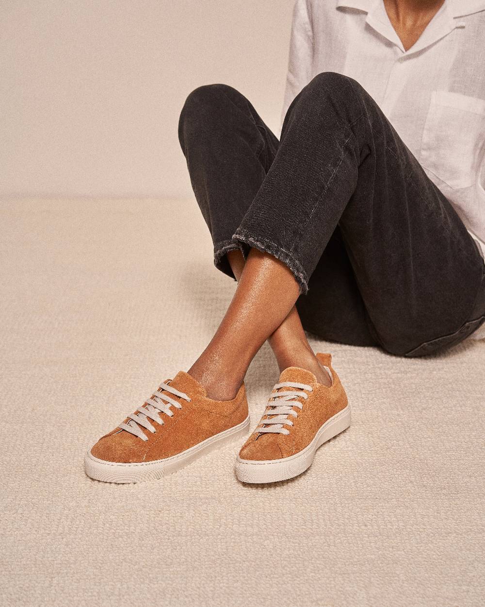Manebí Suede Sneakers - Hamptons Cuero Fino al 50% di sconto