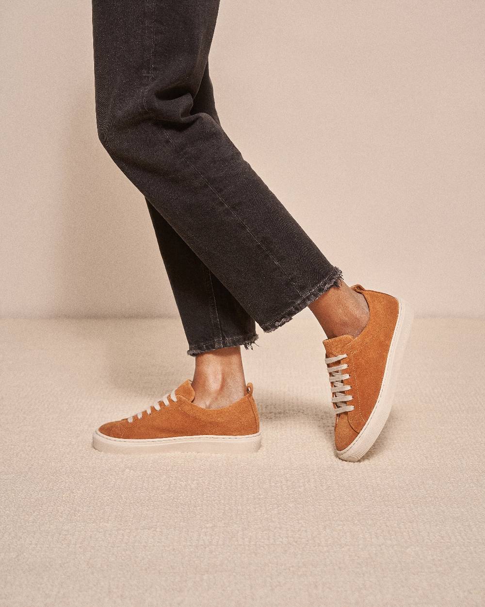 Manebí Suede Sneakers - Hamptons Cuero Fino al 50% di sconto