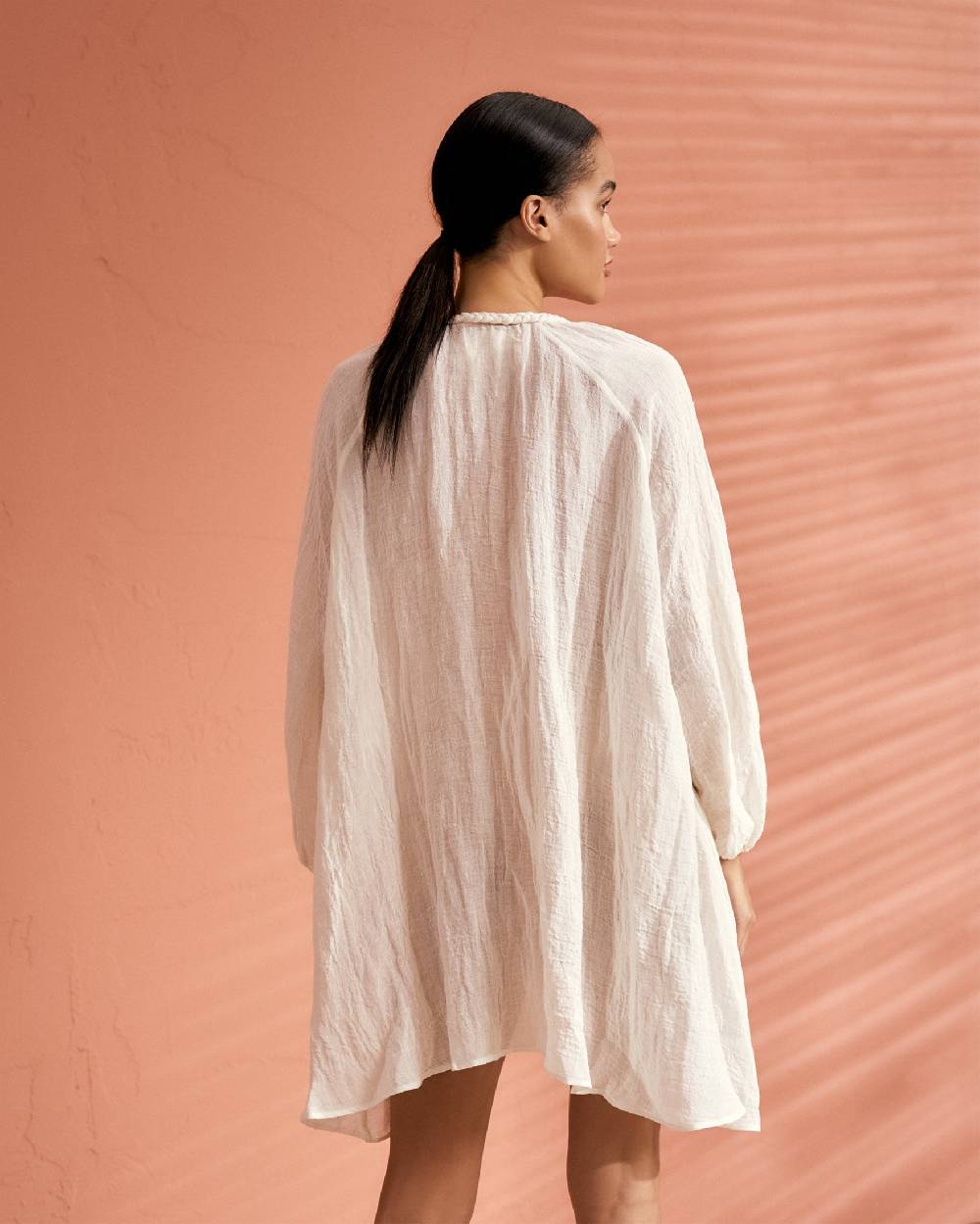 Manebí Linen Gauze Ibiza Dress - Hand Braided Cord White Vendita Calda