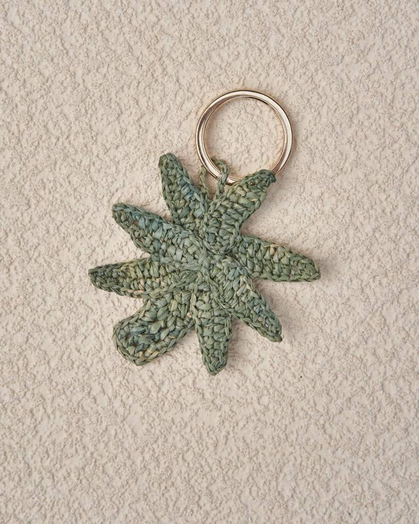 Manebí Raffia Palm Keyring - Made in Madagascar Denim Offerte giornaliere