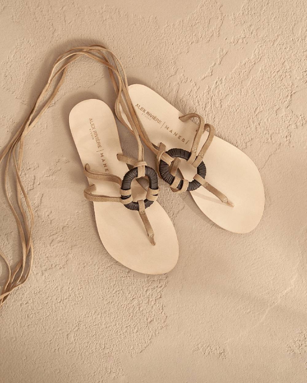 Manebí Mer Suede and Wood Effect|Lace-Up Ring Sandals - Champagne Beige Limitato a 3 giorni