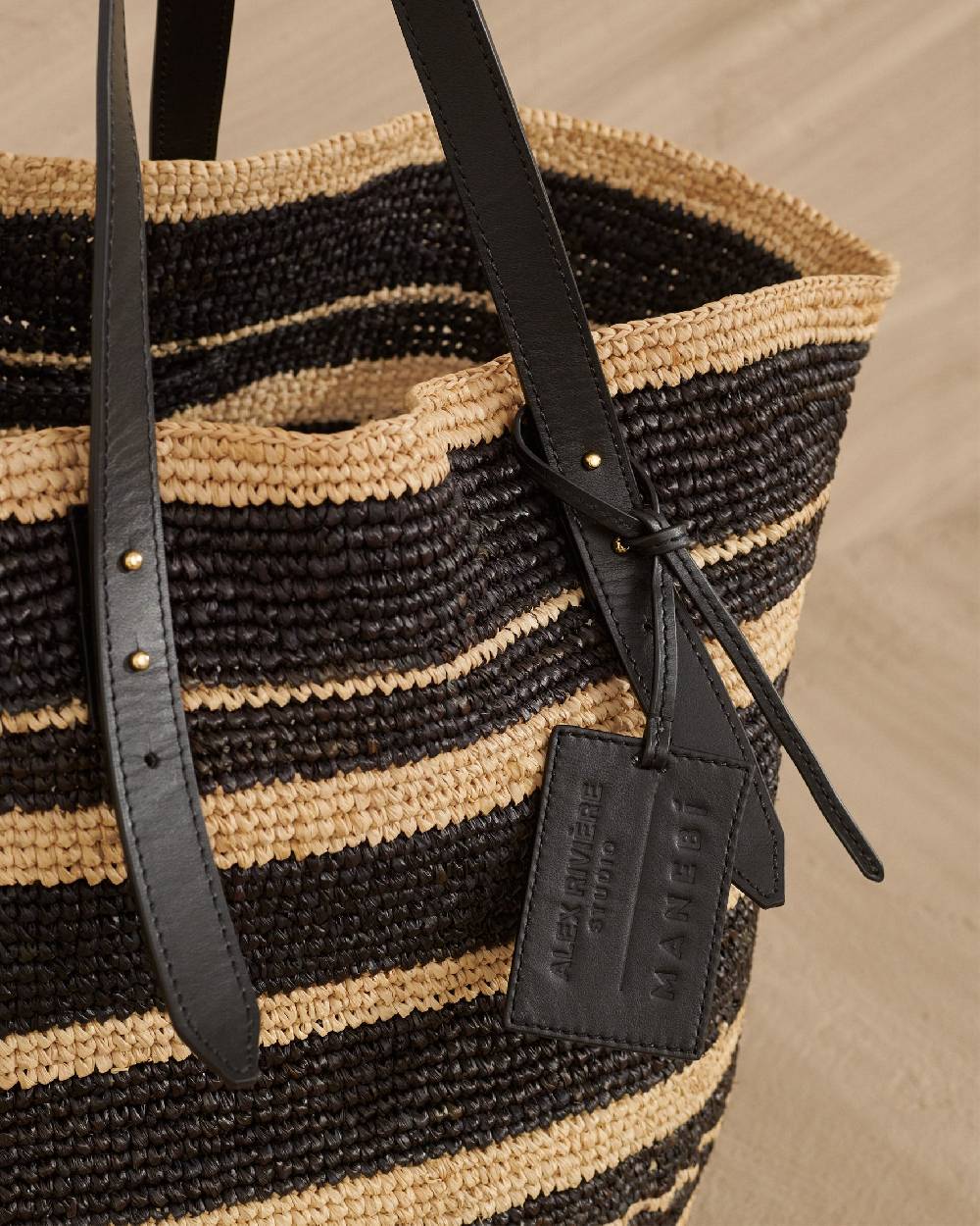 Manebí Bahia Raffia Bag - Leather Handles \u0026 Tag Natural and Black Nuovo