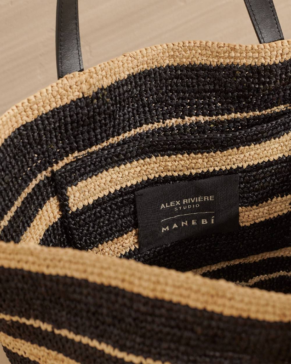Manebí Bahia Raffia Bag - Leather Handles \u0026 Tag Natural and Black Nuovo