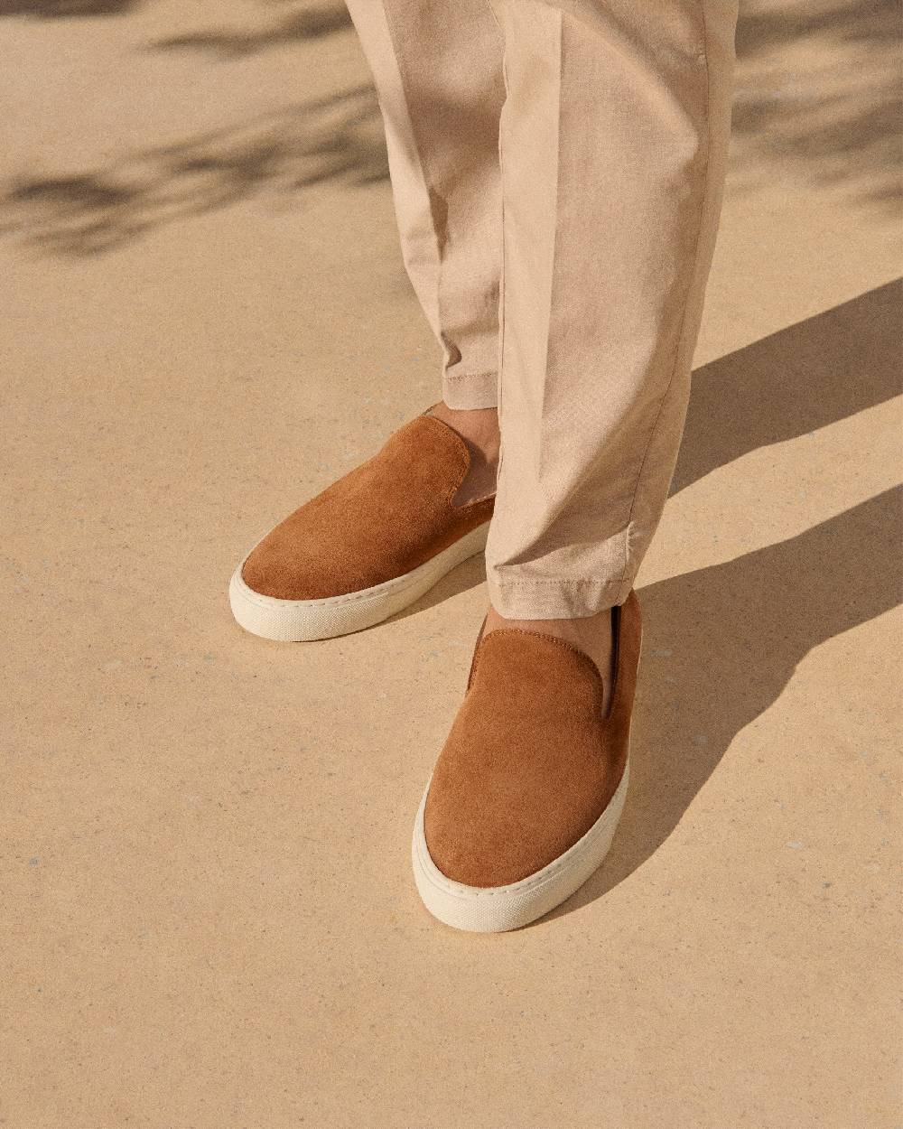 Manebí Slip-On in pelle scamosciata - Hamptons - Brown Sugar In Saldo