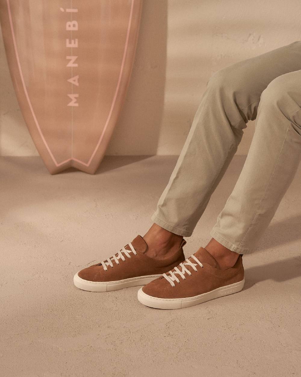 Manebí Sneakers in pelle scamosciata - Hamptons - brown sugar Nuova