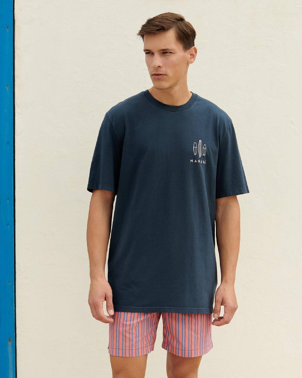 Manebí Jersey L. A. T-Shirt - Embroidered Night Blue And Off White Surf Logo Grandi sconti