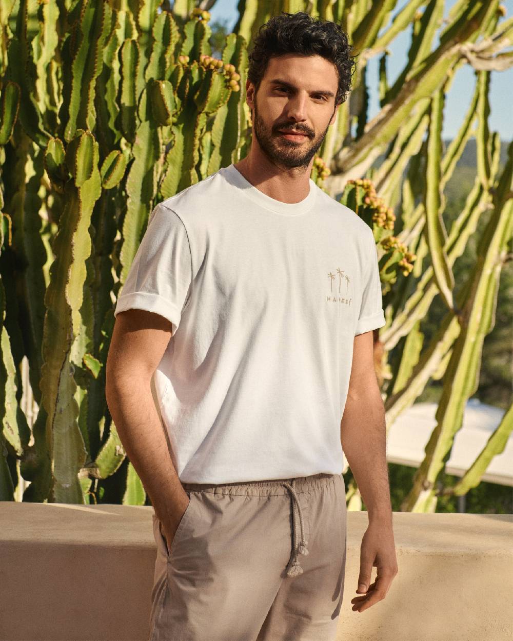 Manebí Jersey L. A. T-Shirt - Embroidered Off White Sand Palms And Logo Embroidery Bestseller