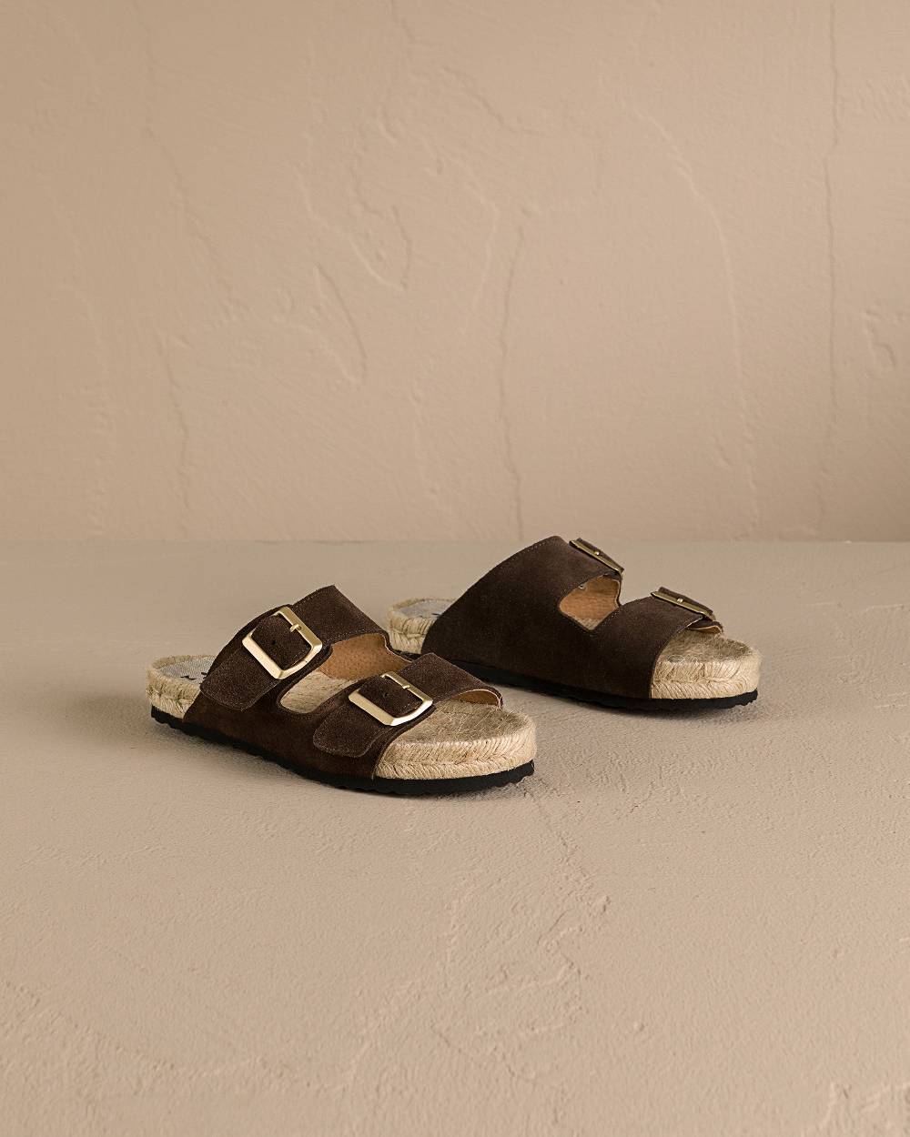 Manebí Suede Nordic Sandals - Cocoa Offerte speciali