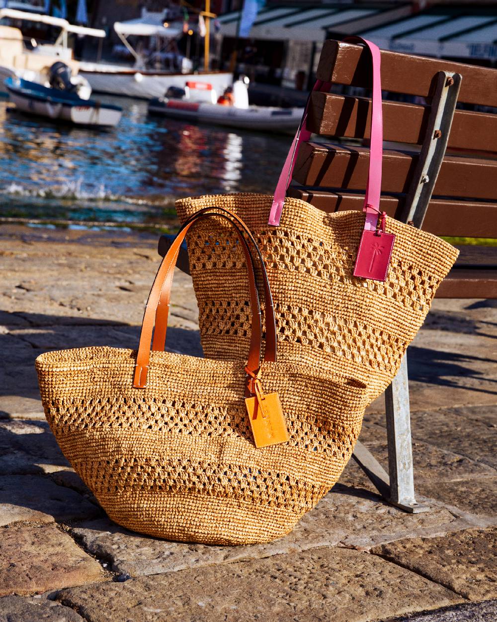 Manebí Raffia Weaving Basket Bag - Fuchsia Leather Tag Tan Enormi sconti