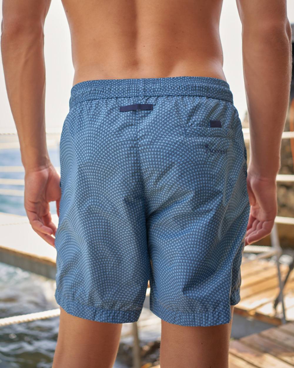 Manebí Printed Radial Triangles Swim Shorts - Recycled Ultra Light Blue W Indigo Radial Triangles Prezzo Ridotto