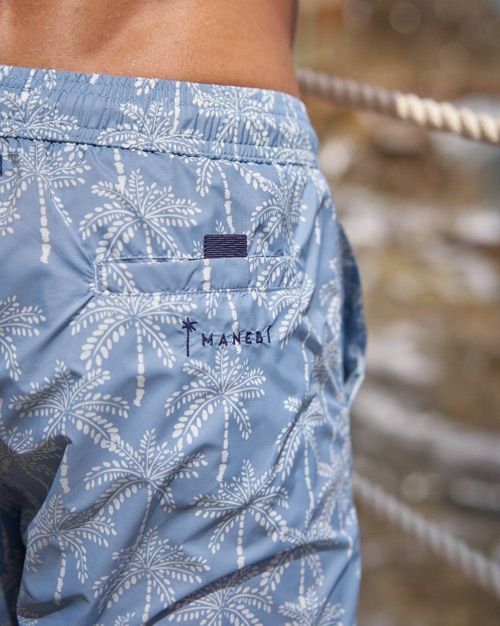 Manebí Printed Palms Swim Shorts - Recycled Ultra Light Indigo W White Palms Convenienza