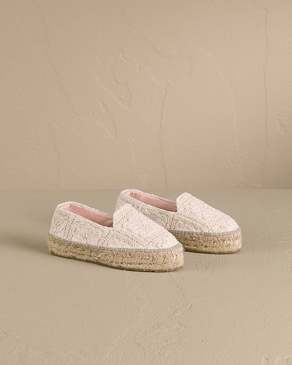 Manebí Cotton Crochet|Double Sole Espadrilles - Natural In Vendita