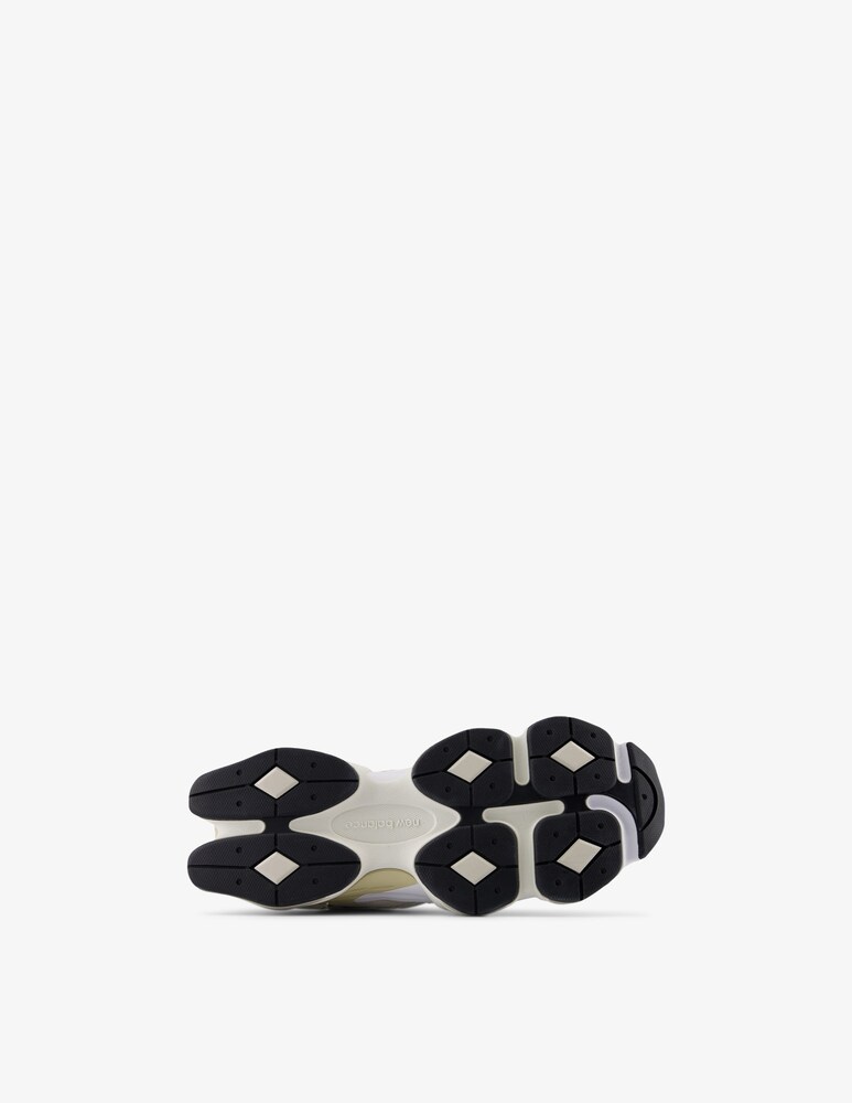 New Balance Sneakers 9060 Pezzi Unici