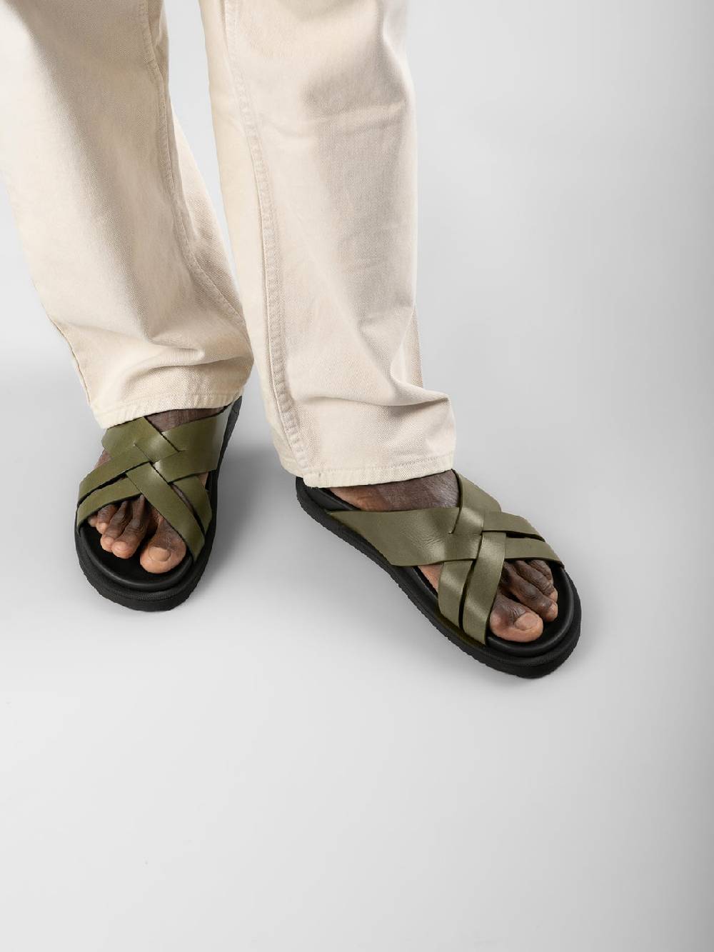 Officine Creative CHARRAT 003 Sandali in Pelle Verde In Saldo