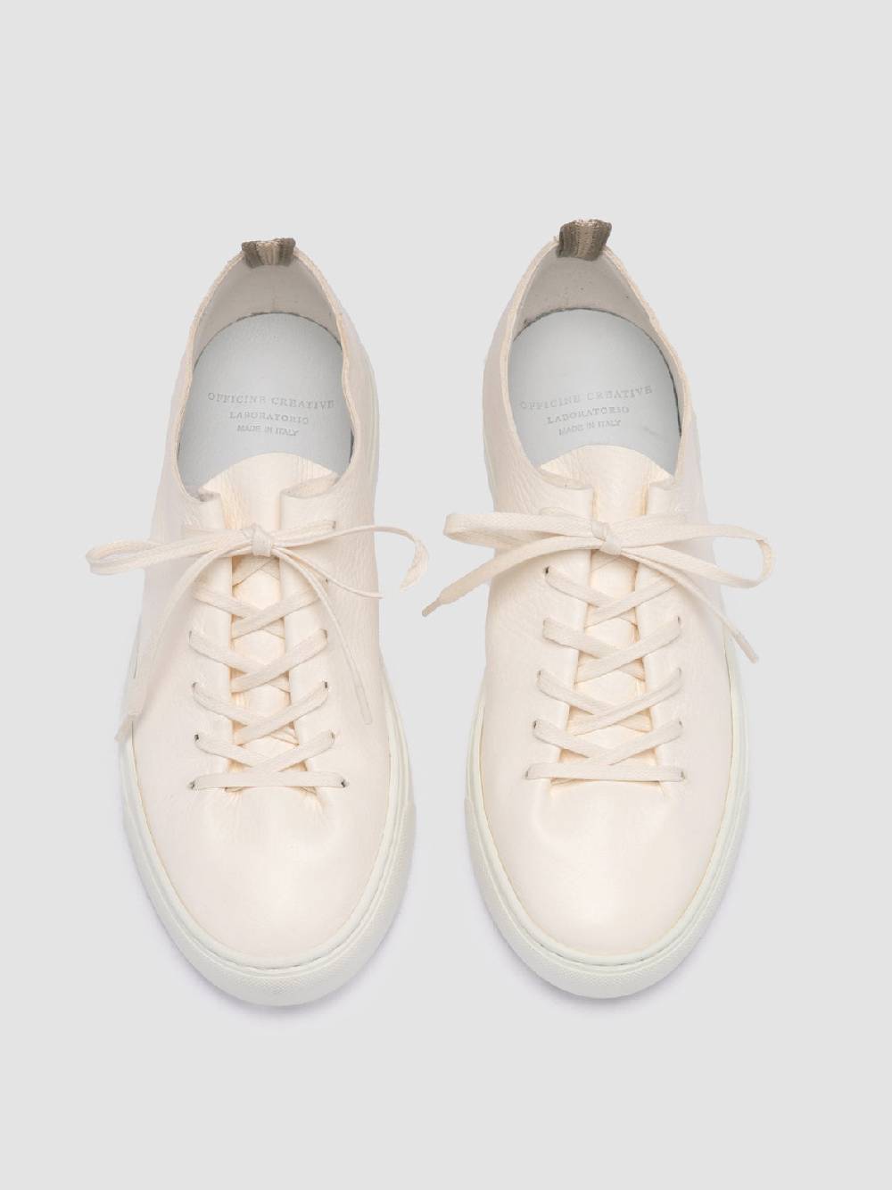 Officine Creative LEGGERA 100 White Leather Low Top Sneakers Vendita calda
