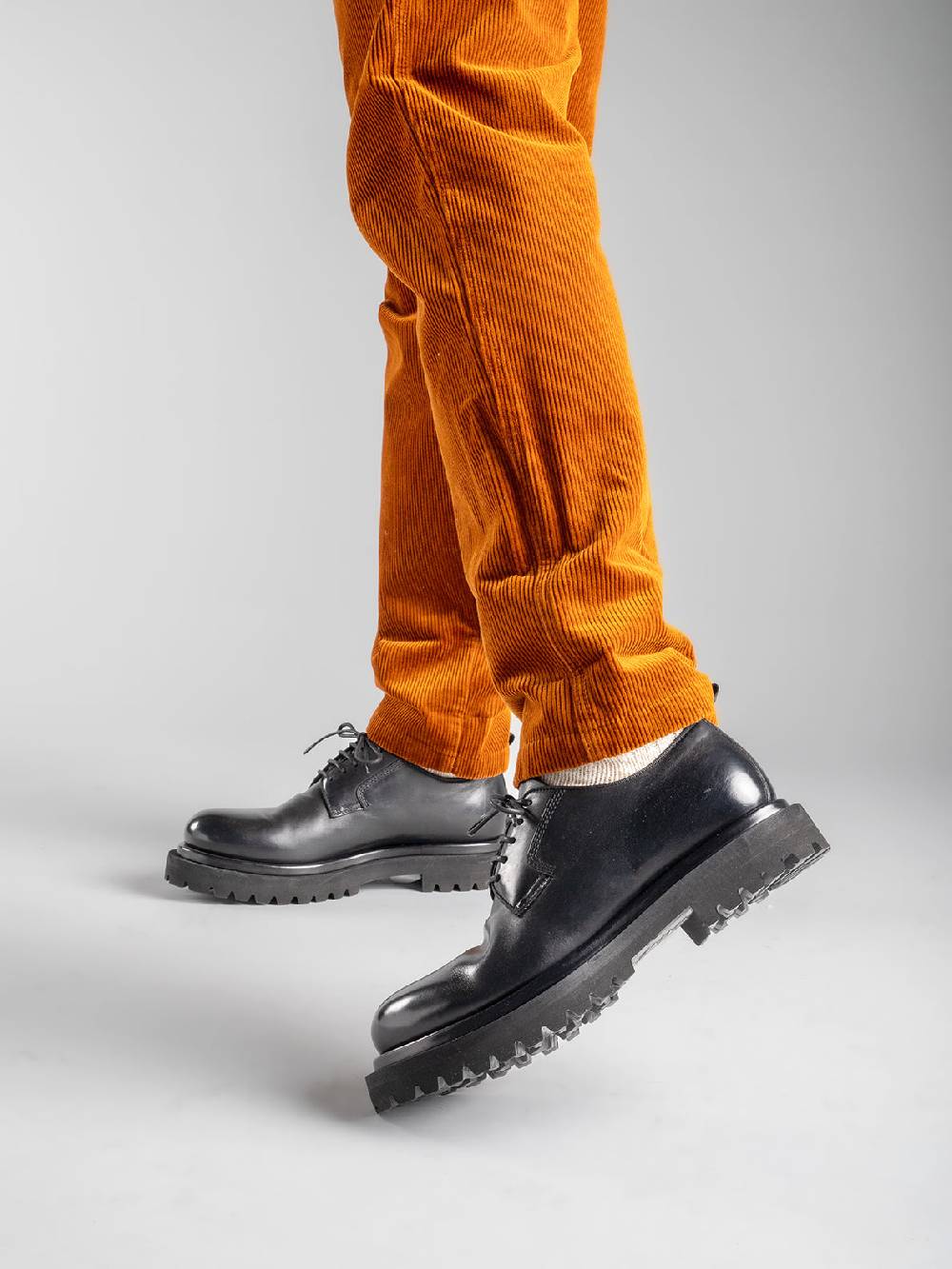 Officine Creative EVENTUAL 001 Derby in Pelle Marrone Moda