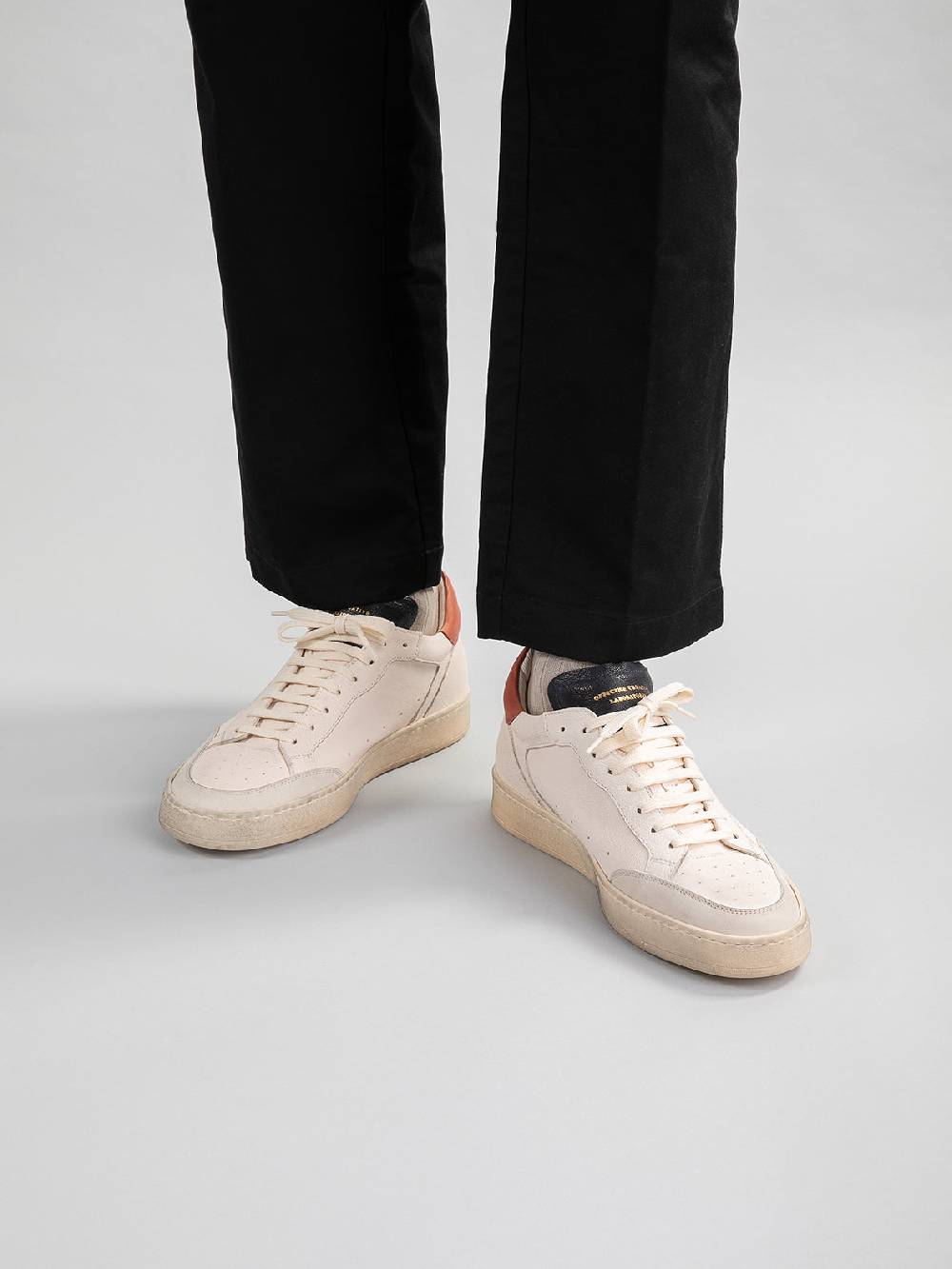 Officine Creative MAGIC 001 Sneakers in Pelle e Camoscio Bianco Nuovo