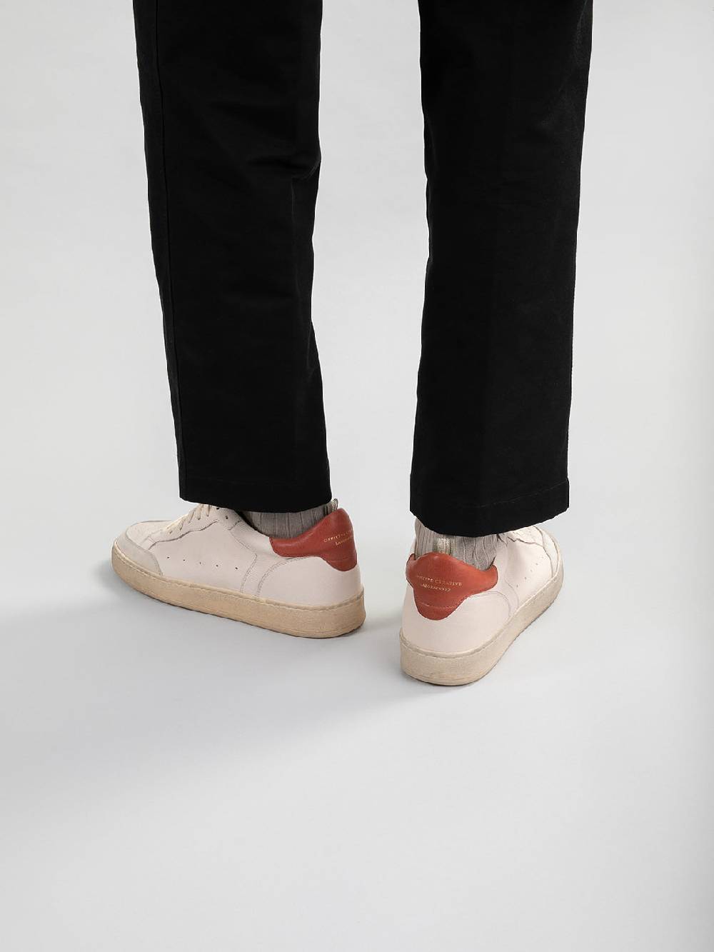 Officine Creative MAGIC 001 Sneakers in Pelle e Camoscio Bianco Qualità