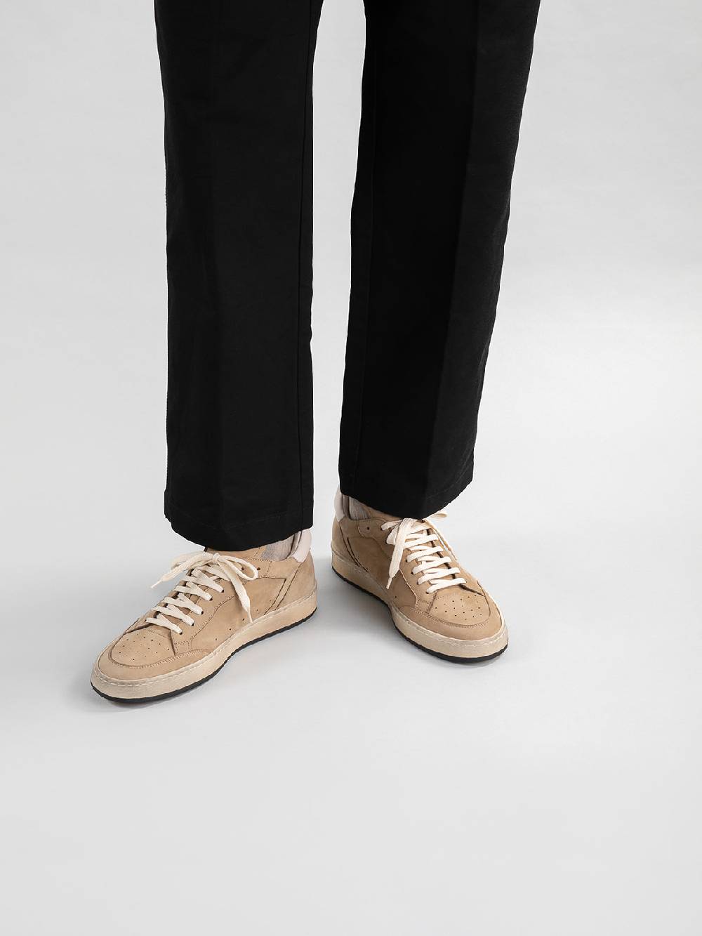 Officine Creative MAGIC 002 Sneakers in Nabuk Verde Spedizione Gratuita