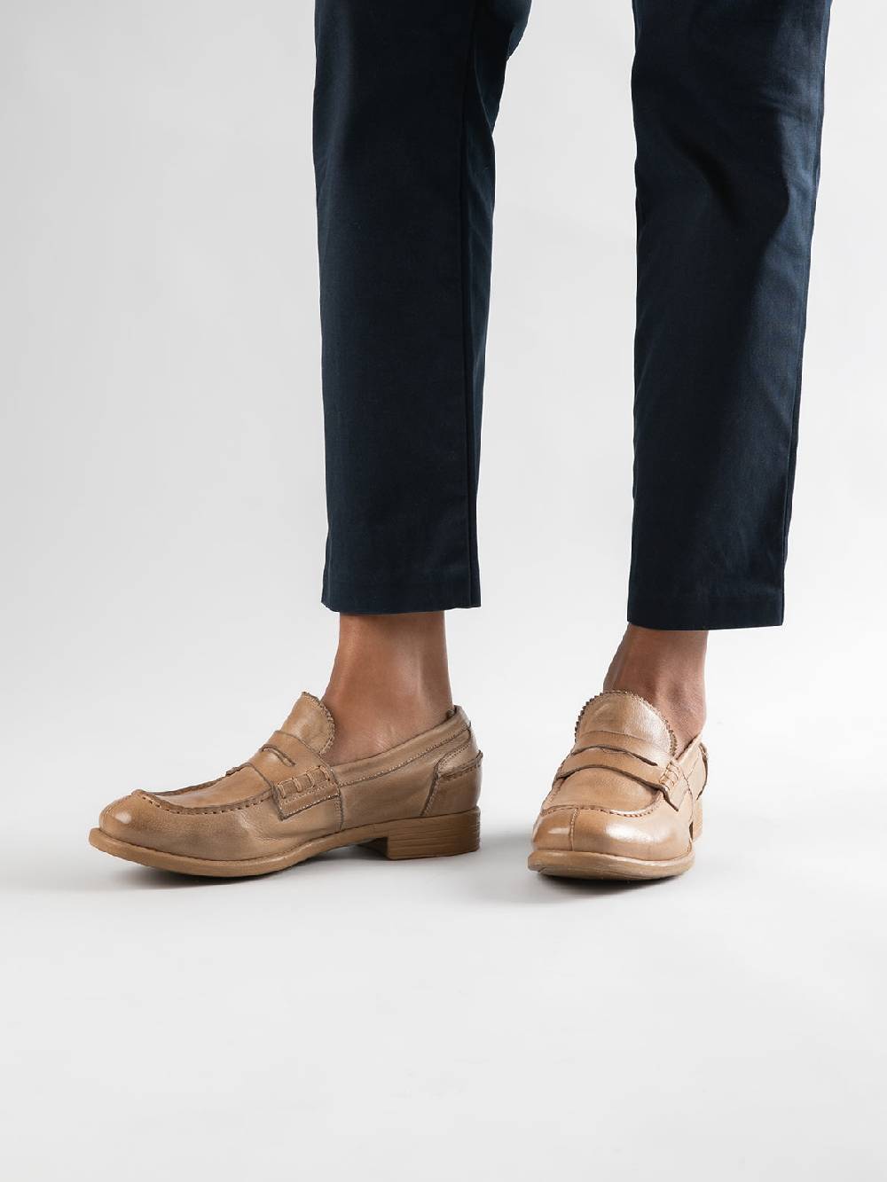 Officine Creative CALIXTE 042 Mocassini Penny Loafer in Pelle Rosa Shopping Online