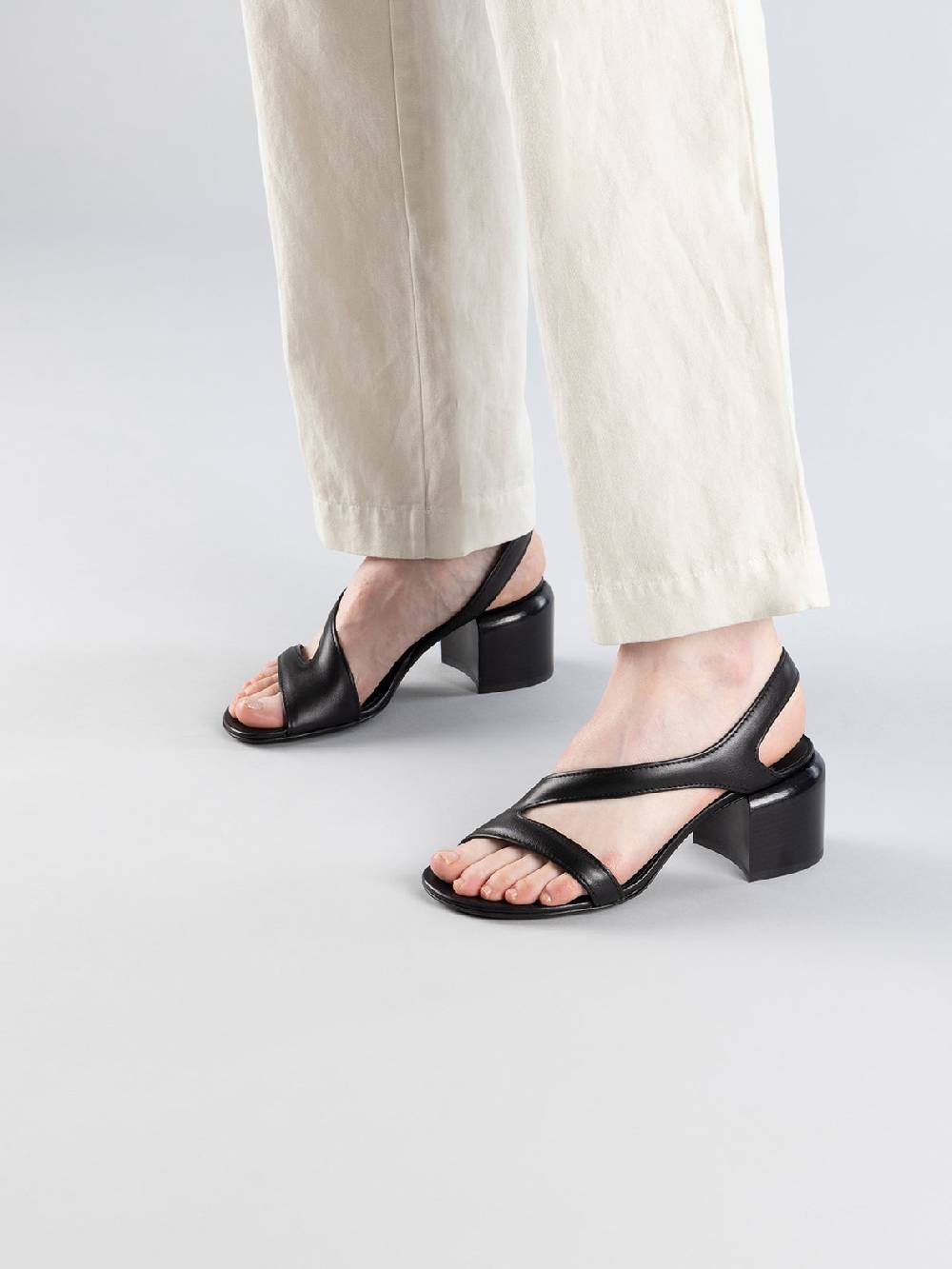 Officine Creative ETHEL 023 Sandali in Pelle Bianca In Vendita