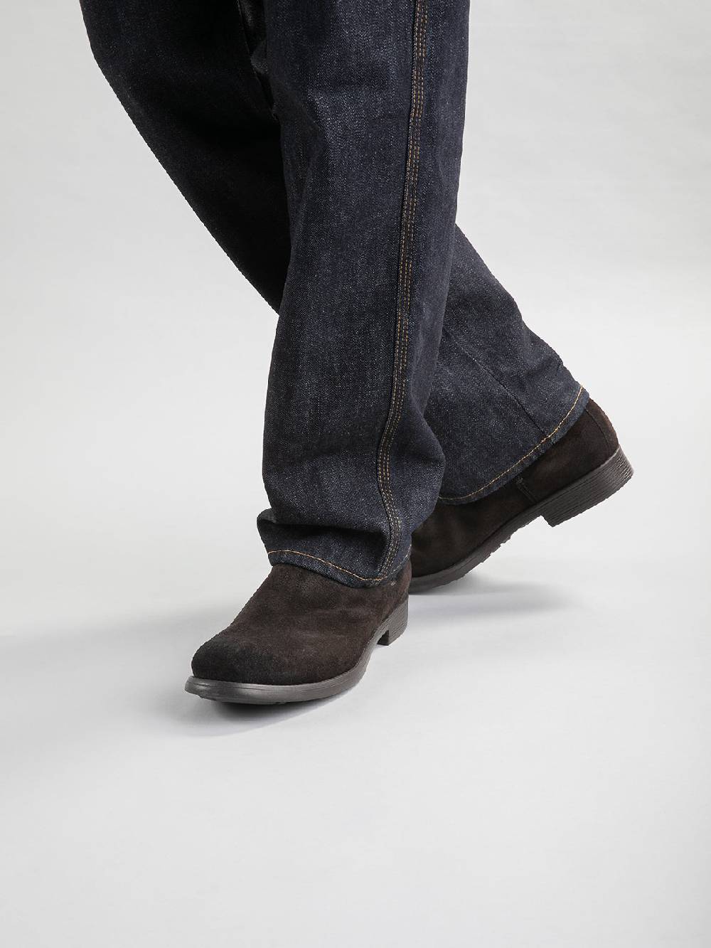 Officine Creative CHRONICLE 002 Stivaletti Chelsea in Camoscio Tortora Saldi Di Fabbrica