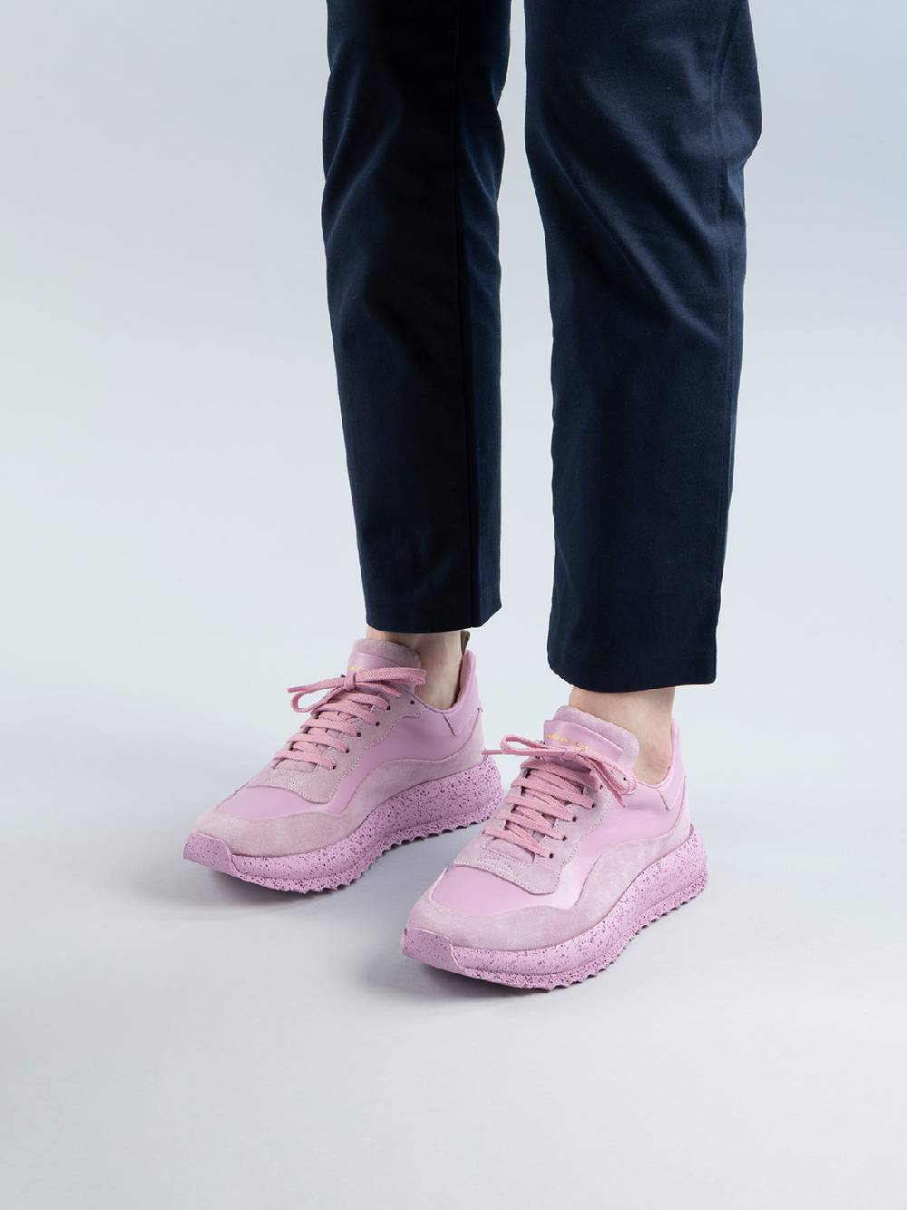 Officine Creative RACE RUBREX 101 Sneakers Basse in Pelle e Camoscio Rosa Presa